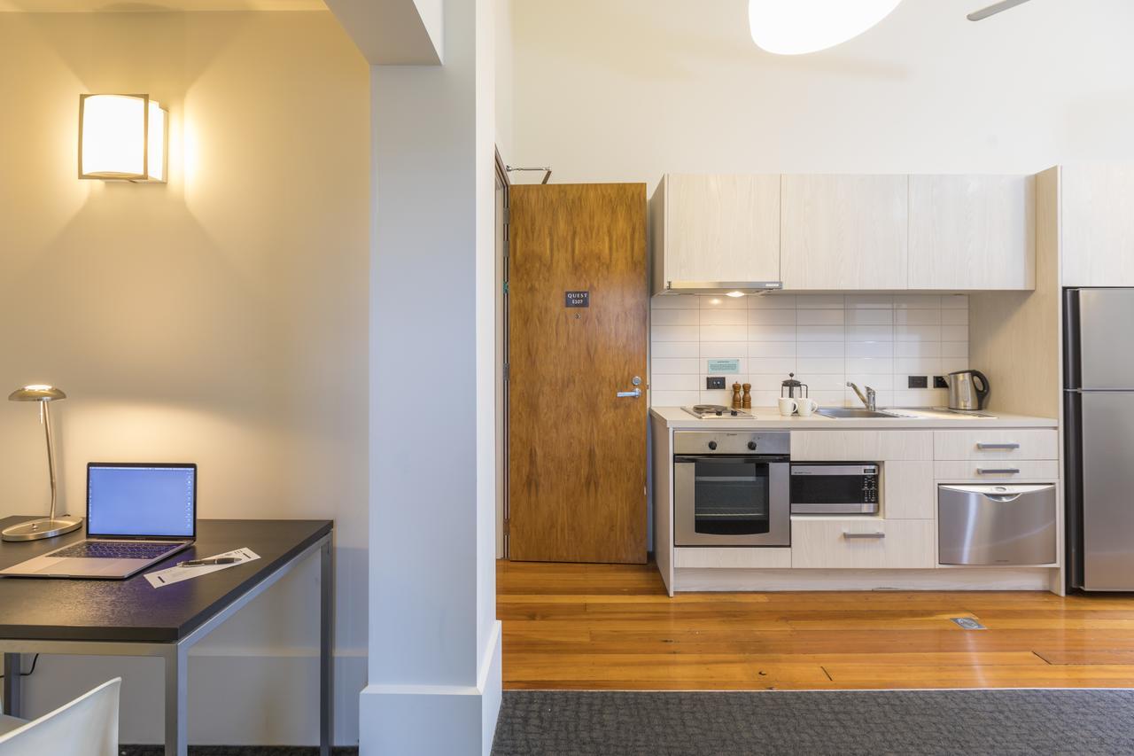 Quest Napier Serviced Apartments Kültér fotó